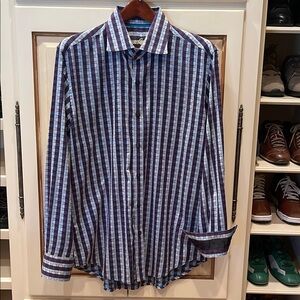 NWOT Robert Graham Exclusive Shirt